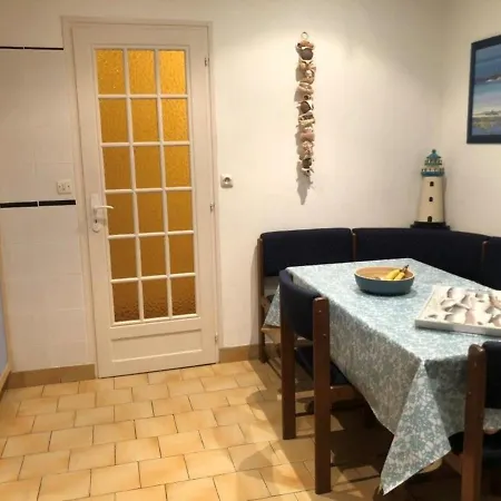 Maison Les Sables-d'olonne, 4 Pieces, 7 Personnes - Fr-1-427-108 Willa *